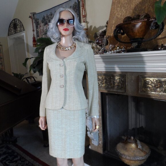 Moschino CheapandChic Yellow/Beige Tweed Skirt Suit Size US 8 - Picture 3 of 16